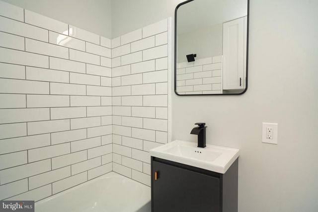 2251 S BEECHWOOD ST, Philadelphia, PA 19145