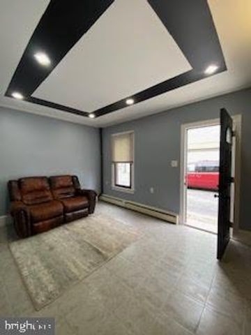 119 CARBON ST, Minersville, PA 17954