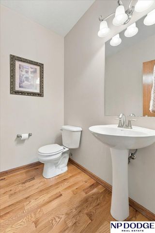 19353 G Street, Omaha, NE 68135