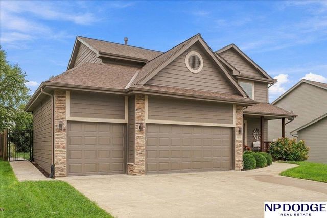 19353 G Street, Omaha, NE 68135