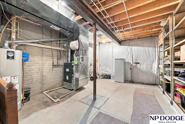 19353 G Street, Omaha, NE 68135