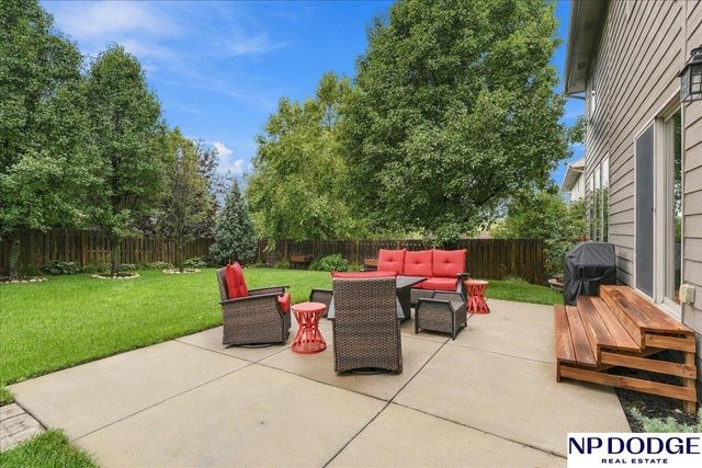 19353 G Street, Omaha, NE 68135