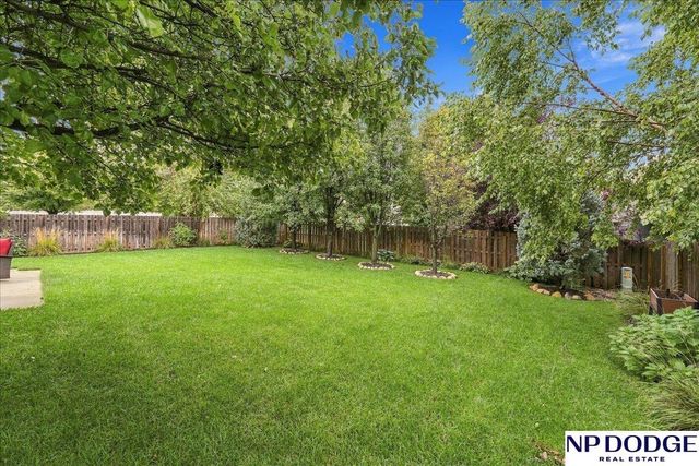 19353 G Street, Omaha, NE 68135