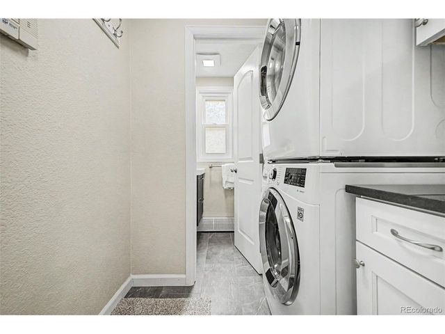 204 Summit Trl, Broomfield, CO 80020