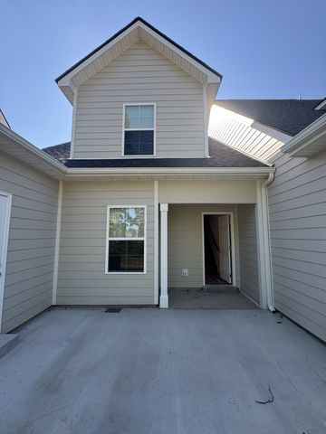 207 Mountaindale Dr, Smyrna, TN 37167