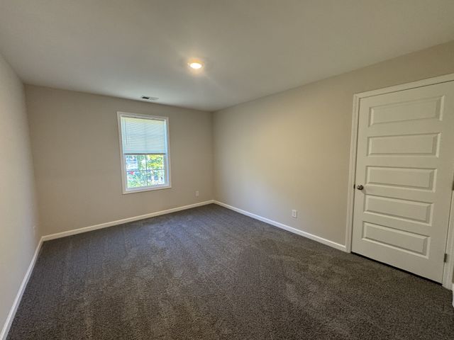 207 Mountaindale Dr, Smyrna, TN 37167