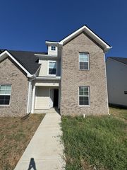 207 Mountaindale Dr, Smyrna, TN 37167