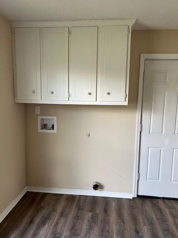 5063 Camelot W Drive, Mobile, AL 36619