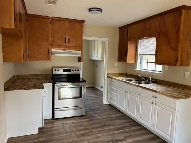 5063 Camelot W Drive, Mobile, AL 36619