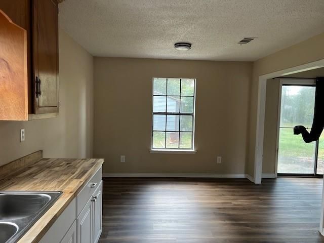 5063 Camelot W Drive, Mobile, AL 36619