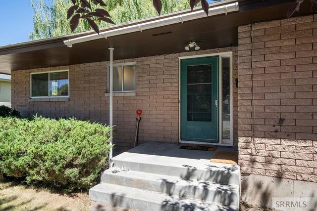 396 W 2nd S, Rigby, ID 83442