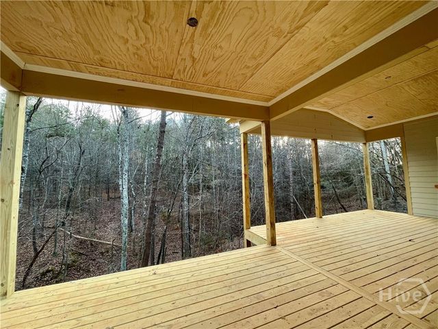 242 Carriage Avenue, Jefferson, GA 30549