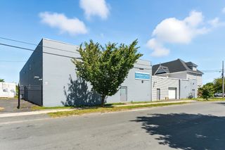 178 New Bridge, West Springfield, MA 01089