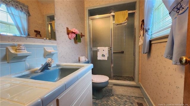 703 Roundtree Drive, Fayetteville, NC 28303