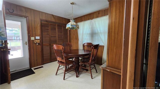 703 Roundtree Drive, Fayetteville, NC 28303