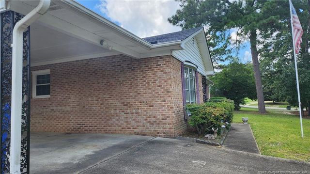 703 Roundtree Drive, Fayetteville, NC 28303