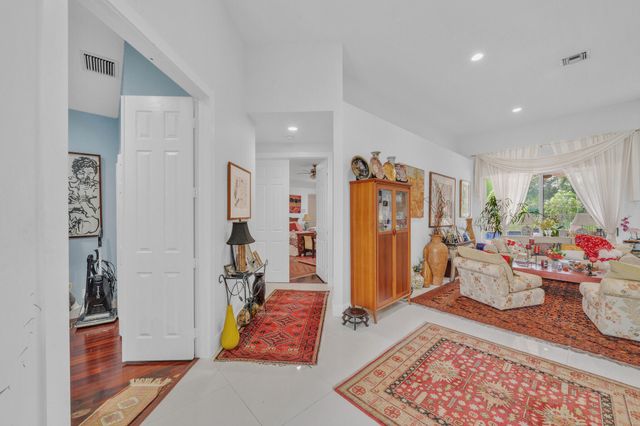 12646 TORBAY Drive, Boca Raton, FL 33428