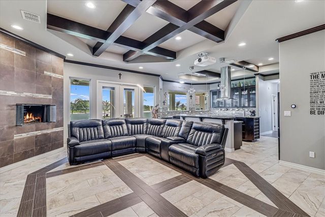 6009 Lago Vista Dr, Corpus Christi, TX 78414