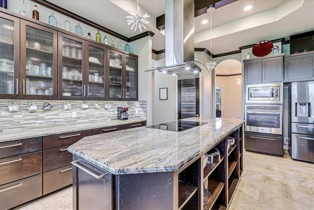 6009 Lago Vista Dr, Corpus Christi, TX 78414