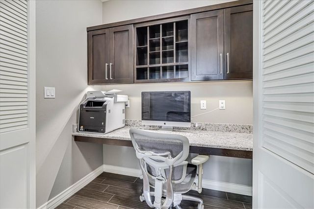 6009 Lago Vista Dr, Corpus Christi, TX 78414