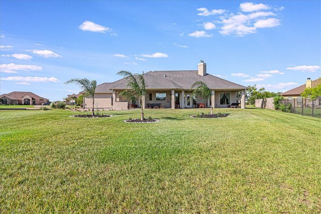 6009 Lago Vista Dr, Corpus Christi, TX 78414