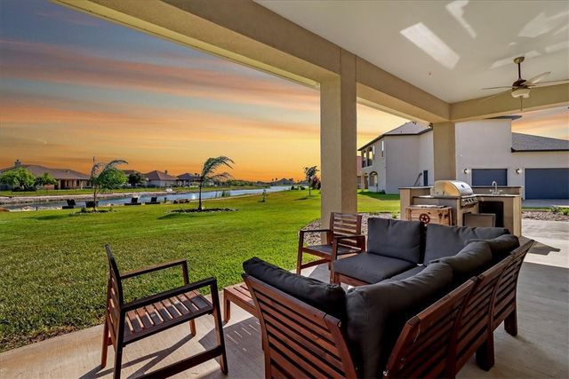 6009 Lago Vista Dr, Corpus Christi, TX 78414