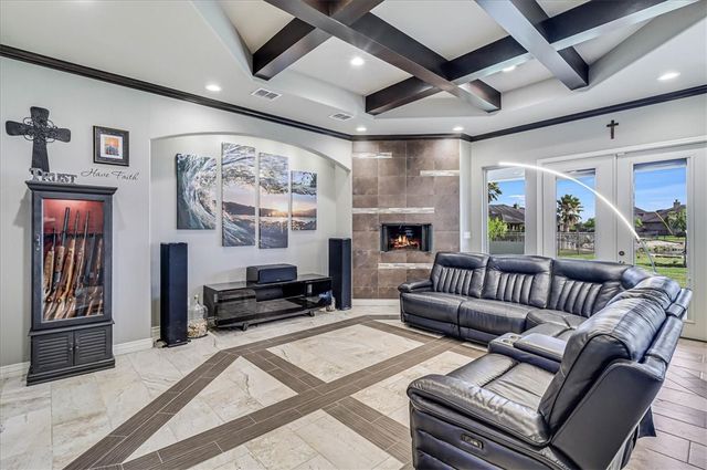 6009 Lago Vista Dr, Corpus Christi, TX 78414