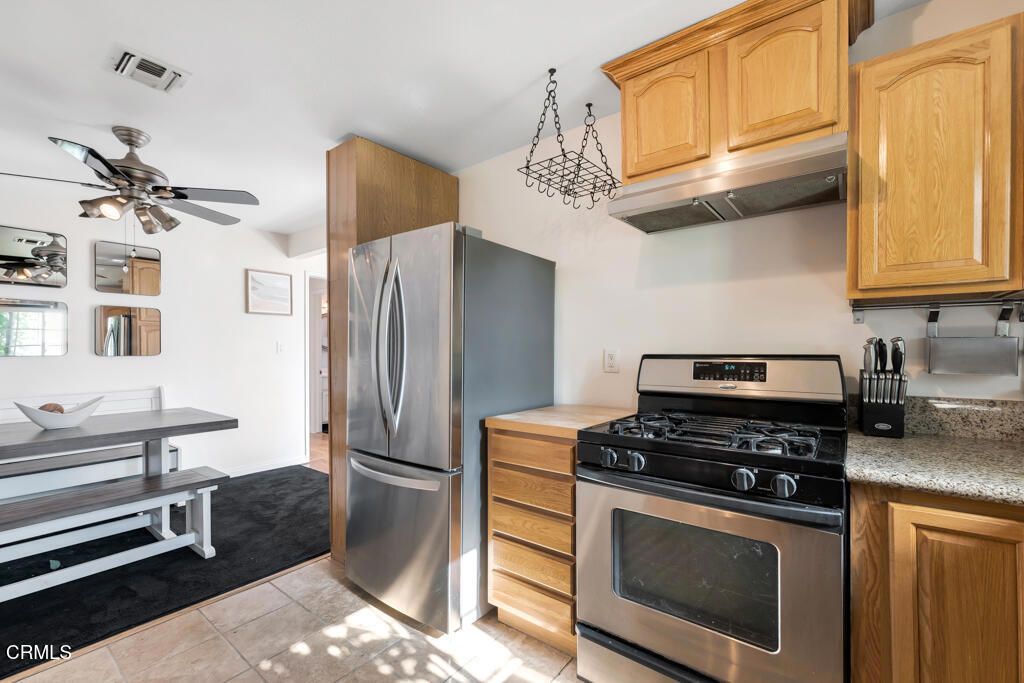 Image 8 of property listing at 3151 Fournier Street, Oxnard, CA 93033