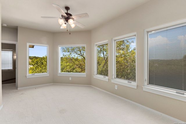 102 INDIAN BLF, Boerne, TX 78006