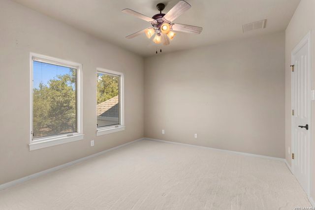 102 INDIAN BLF, Boerne, TX 78006