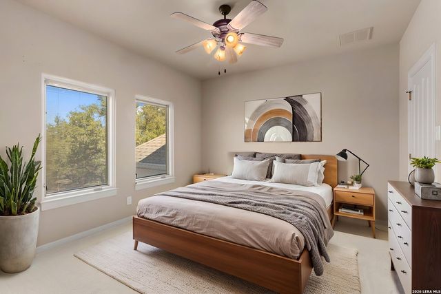 102 INDIAN BLF, Boerne, TX 78006