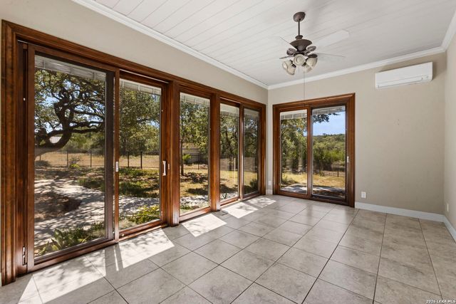 102 INDIAN BLF, Boerne, TX 78006