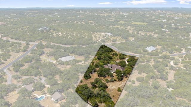 102 INDIAN BLF, Boerne, TX 78006