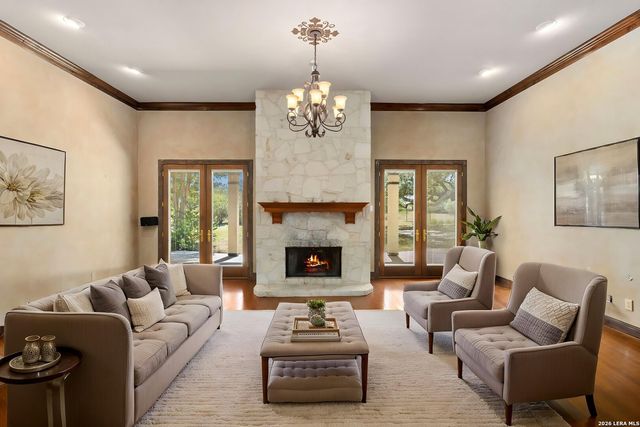 102 INDIAN BLF, Boerne, TX 78006