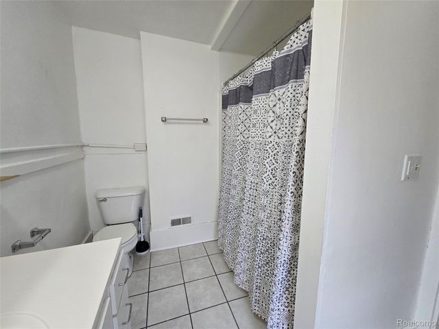 111 Ballard Street, Ypsilanti, MI 48197