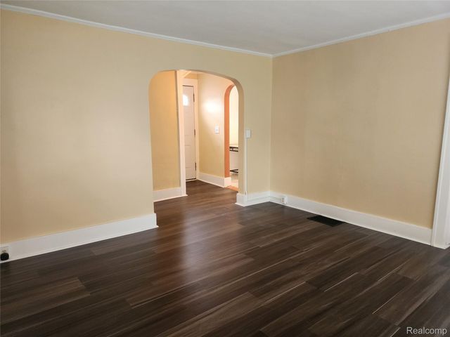 111 Ballard Street, Ypsilanti, MI 48197