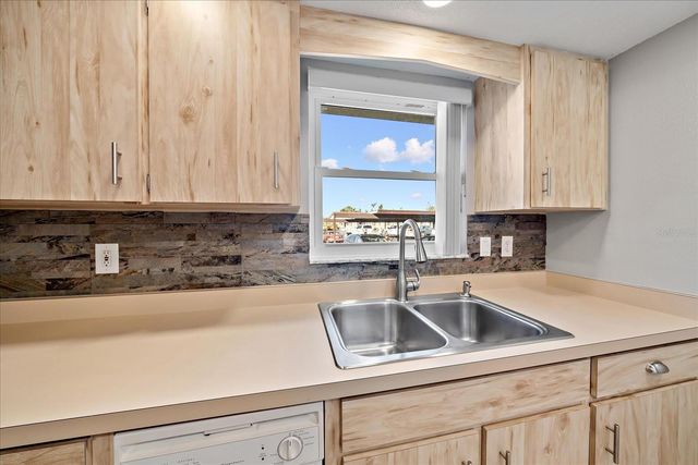 1946 SETTLEMENT ROAD 24, Venice, FL 34285