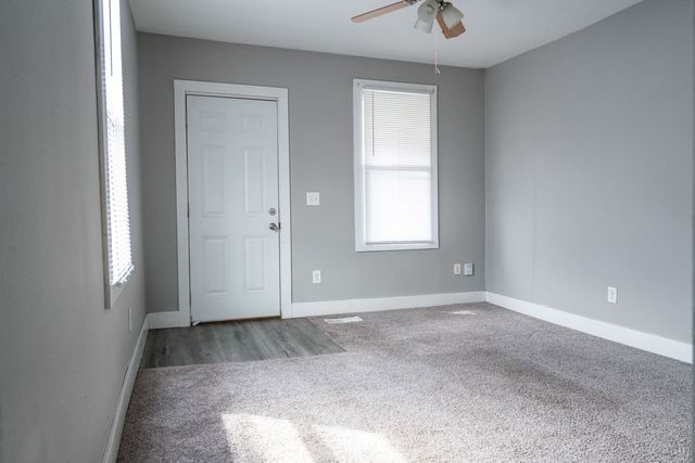 1208 W 5TH Street, Davenport, IA 52802