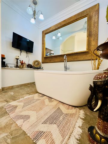 605 Davis Street S, Sulphur Springs, TX 75482