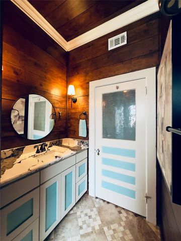 605 Davis Street S, Sulphur Springs, TX 75482