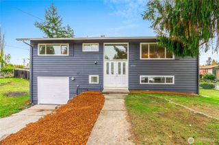 12703 SE 163rd St, Renton, WA 98058