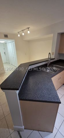 4171 San Marino Blvd 101, West Palm Beach, FL 33409