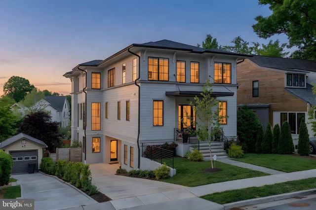 135 N EDGEWOOD ST, Arlington, VA 22201