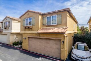 9427 Lemona Avenue 20, North Hills (los Angeles), CA 91343