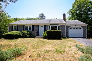 90 Village Lane, Wellfleet, MA 02667