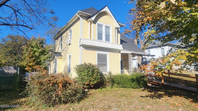 315 S Indiana Avenue, Columbus, KS 66725