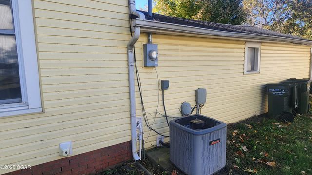 315 S Indiana Avenue, Columbus, KS 66725