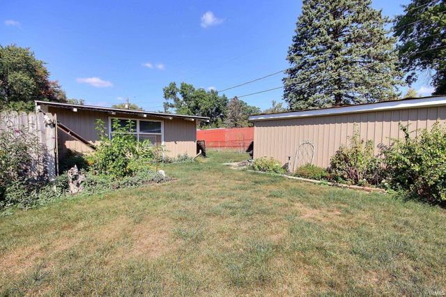 5707 Chester Boulevard, Fort Wayne, IN 46819