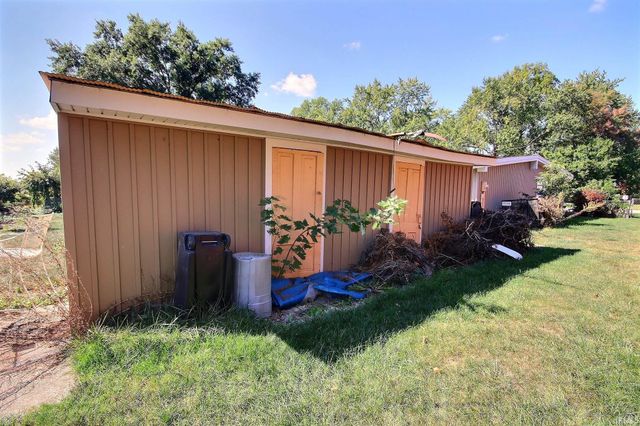 5707 Chester Boulevard, Fort Wayne, IN 46819