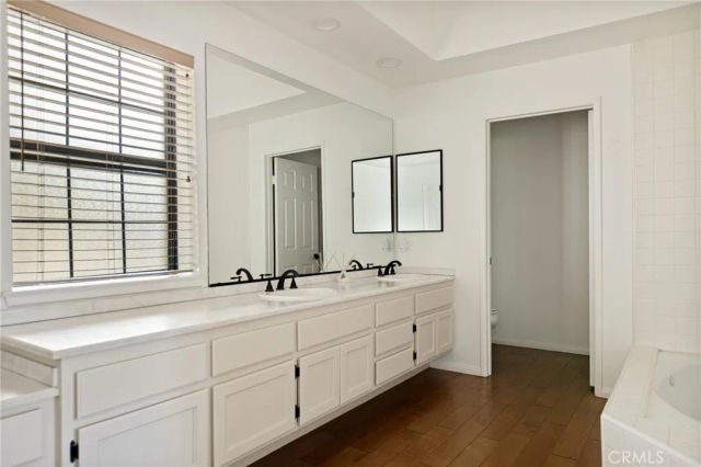 4 Village B, Lake Arrowhead, CA 92352